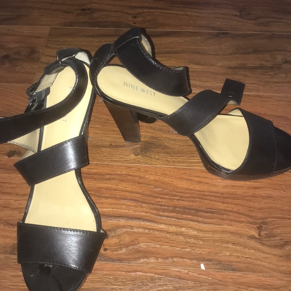 Nine West Black Leather Wood  Sandal Heels